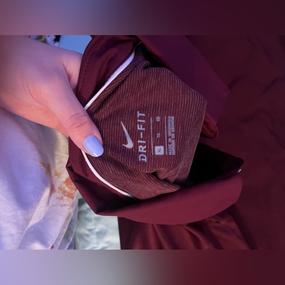 MENS NIKE DRI FIT MAROON SHIRT ✨ size: XL❤️ - Picture 5 of 5